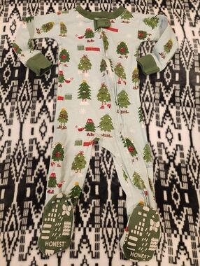 Honest Company Baby Holiday Tree Print Footed One-Piece - Green, Size 18M